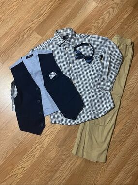 Boys 4-Piece Vest Set